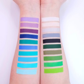 Pro Face & Body Paint Cake Pots by Moon Creations - Black - Professional Water Based Face Paint Makeup for Adults, Kids - 1.26oz