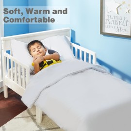 EVERYDAY KIDS 4 Piece Toddler Bedding Set - Includes Comforter, Flat Sheet, Fitted Sheet and Pillowcase - Solid Grey