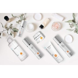 PHOTOZYME iQuad Total Eye Therapy with DNA Repair Enzymes | Anti Aging Eye Cream | Use to Reduce Bags, Dark Circles, Puffiness | Firms and Tightens The Delicate Skin Surrounding The Eye | 0.5 Fl Oz