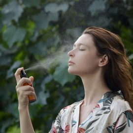 Wedama Spray Bottle, 4 oz Fine Mist Glass Spray Bottles, Little Refillable Liquid Containers for Watering Flowers Cleaning (16 Pack, Amber)