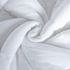 BEDSUM 100% Brushed Microfiber Down Alternative Toddler Comforter, Ultra Soft Lightweight and Warm Breathable Crib Quilted Blanket for Nursery Stroller Bed, 39x47 Inches, White