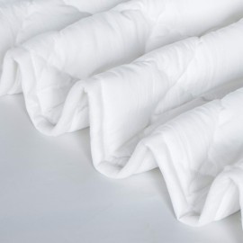 BEDSUM 100% Brushed Microfiber Down Alternative Toddler Comforter, Ultra Soft Lightweight and Warm Breathable Crib Quilted Blanket for Nursery Stroller Bed, 39x47 Inches, White