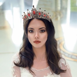 Baroque Bride Crowns Black Rhinestones Gothic Chic Tiaras Vintage Crystal Queen Princess Crown Headpieces Headband for Wedding Prom Halloween Pageant (Red)