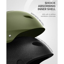OutdoorMaster Kelvin Ski Helmet - Snowboard Helmet for Men, Women & Youth (Green,S)