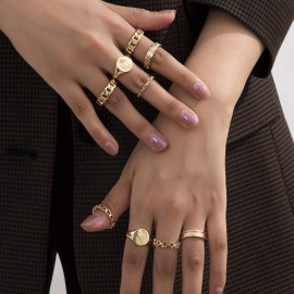 fxmimior Vintage Kunckle Ring Stackable Gold Joint Nail Ring Crystal Moon Knuckle Rings Set for Women and Girls 9 Pcs