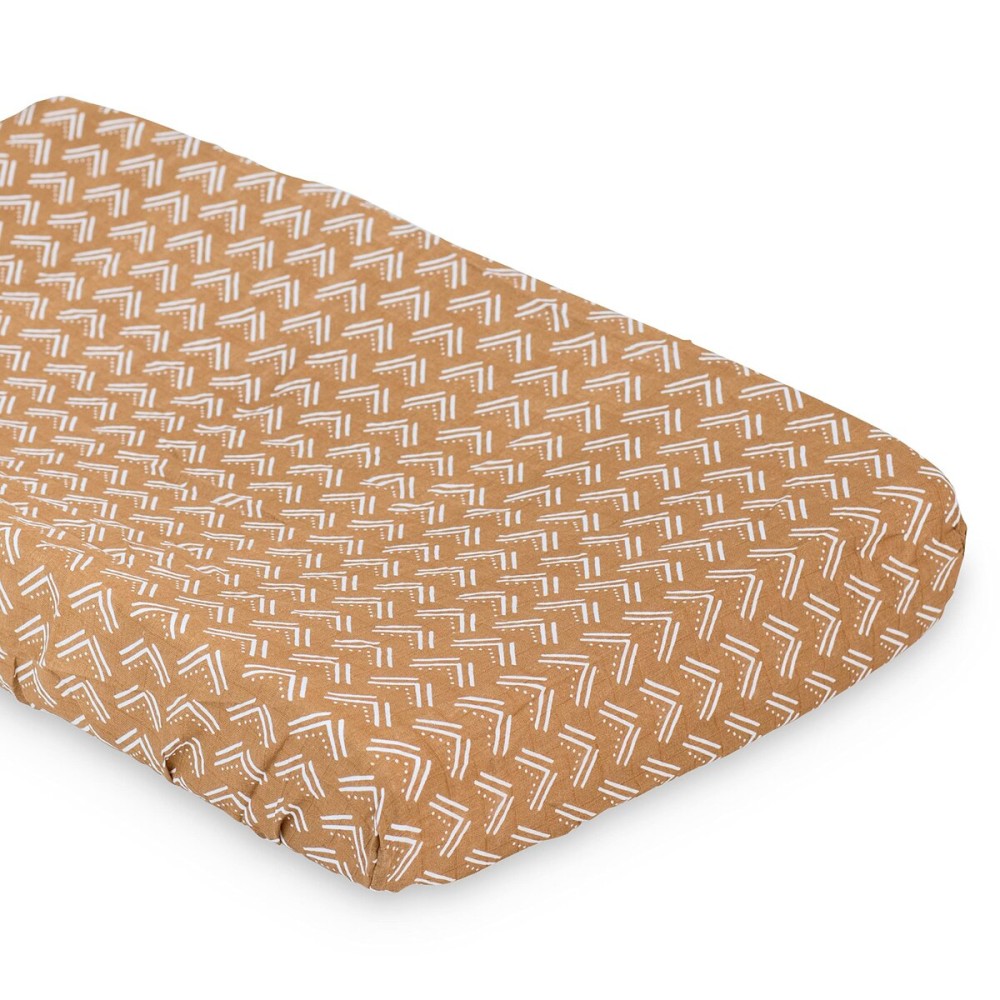 Lulujo Muslin Change Pad Cover - Fitted Changing Pad Cover for Boys and Girls -32x17, 1 Pack (Mudcloth)
