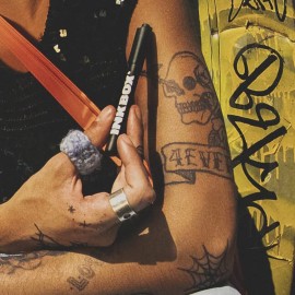 inkbox Freehand Tattoo Marker - Medium Tip, Lasts up to 10 days, For All Skin Tones, Water-Resistant, Cruelty-Free & Vegan | Long-Lasting Temporary Tattoo Pen, All Artists Skill Levels -1 Count