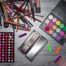 VIOCIWUO Mini Nail File Bulk 300 Pcs(180 Grit), Disposable Colorful Nail Files Emery Boards Home or Professional Manicure Tools(Purple, Green, Orange)