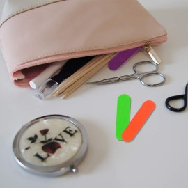 VIOCIWUO Mini Nail File Bulk 300 Pcs(180 Grit), Disposable Colorful Nail Files Emery Boards Home or Professional Manicure Tools(Purple, Green, Orange)