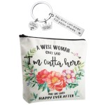 Xuniea Retirement Gifts Set for Woman, Retired Makeup Bag and Retired Keychain Funny Teacher Coworker Retired Party Presents for Wife Mom Coworkers Nurse Retirees Colleagues Work Leaving Present