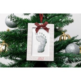 Kate & Milo 2022 Baby\'s Footprint Christmas Ornament, Fill in Baby\'s Print Holiday Ornament with Included Ink Pad, Gift for New and Expecting Parents