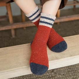 Meloday Thick Wool Classic Vintage Striped Casual Hiking Crew Socks Soft and Comfortable - 5 Pairs Per Pack