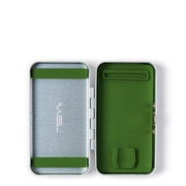 Leaf Shave | The Twig Razor & Thorn Razor Case, Silver - Portable Aluminium and Silicone Travel Case Leaf Shave | The Twig Razor & Thorn Razor Case, Silver - Portable Aluminium and Silicone Travel Case