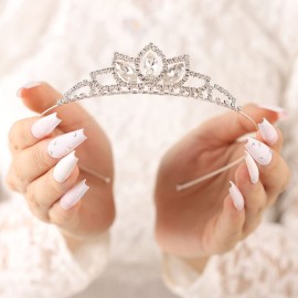 Brishow Princess Silver Tiara and Crown Rhinestone Tiaras Pageant Crowns Birthday Headdress for Women and Girls Brishow Princess Silver Tiara and Crown Rhinestone Tiaras Pageant Crowns Birthday Headdress for Women and Girls