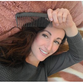 Chicago Comb Model 10 Carbon Fiber, Compact Wide-Tooth Comb, Made in USA, Anti-Static, 5 Inches (12.7 cm) Long