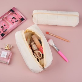 Makeup Bag Checkered Cosmetic Bag Plush White Makeup Pouch 1Pcs Large Capacity Makeup Bags and 1Pcs Makeup Brushes Storage Bag Travel Toiletry Bag Organizer