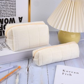 Makeup Bag Checkered Cosmetic Bag Plush White Makeup Pouch 1Pcs Large Capacity Makeup Bags and 1Pcs Makeup Brushes Storage Bag Travel Toiletry Bag Organizer