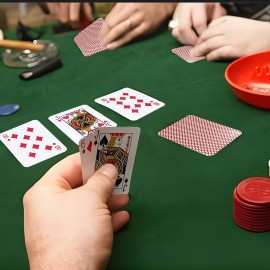 VOVCIG Mini Playing Cards, 10 Pack of Mini Decks, 1.6 Inch Miniature Poker Cards, Poker Cards, Game Poker Cards with Gift Box, Party Favor for Boys Girls and Adults(1.6x1.2in,Style 1)