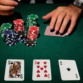 VOVCIG Mini Playing Cards, 10 Pack of Mini Decks, 1.6 Inch Miniature Poker Cards, Poker Cards, Game Poker Cards with Gift Box, Party Favor for Boys Girls and Adults(1.6x1.2in,Style 1)