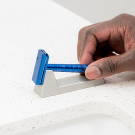 The Henson Razor Stand - Lightweight and Highly Durable Safety Razor Stand for Men and Women - Aluminum Razor Holder Designed for Henson AL13, Henson AL13-M, Henson Ti22