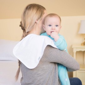 Green Sprouts Stay-Dry Burp Pads, Adult Use Only, Waterproof, Absorbent, No AZO Dyes, Tested for Hormones