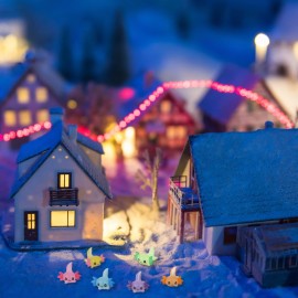 Junkin 24 Pcs Mini Axolotl Resin Charms Miniature Axolotl Ornament Tiny Animal Figures for DIY Garden Dollhouse Birthday Party Decoration Aquarium