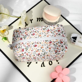 SOIDRAM Floral Makeup Bag Quilted Cosmetic Bag Puffy Coquette Makeup pouch Aesthetic Cute Travel Toiletry Bag Organizer cotton Makeup Brushes Storage Bag for Women