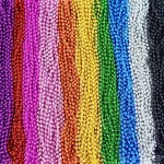 ZYFLSQ 300 Pcs Mardi Gras Beads Necklaces Bulk, 33 7mm Multi Colors Metallic Beaded Necklaces for Party Costume Necklaces