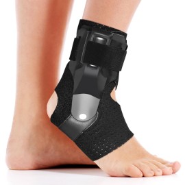 Dr.Welland Ankle Brace with Side Stabilizers -Adjustable Ankle Support for Sprains, Sports Injuries, Plantar Fasciitis, Injury Recovery, Best Ankle Support for Running, Basketball, Volleyball (Large) Dr.Welland Ankle Brace with Side Stabilizers -Adjustable Ankle Support for Sprains, Sports Injuries, Plantar Fasciitis, Injury Recovery, Best Ankle Support for Running, Basketball, Volleyball (Large)