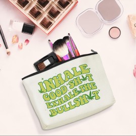 Funny Weed Makeup Bag Weed Gifts Weed Accessories Green Leaves Decor Christmas Birthday Graduation Friendship Gifts for Women Friends Leaf Lovers Aunt Her Girl Mom Grandma Travel Toiletry Bag