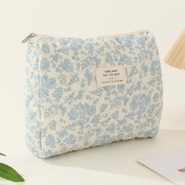 Juoxeepy Quilted Makeup Bag Floral Cotton Cosmetic Bag Jolly House Toiletry Bag Coquette Aesthetic Makeup Bag Cosmetic Pouch Bag