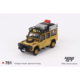 True Scale Miniatures Model Car Compatible with Land Rover Defender 110 1989 Camel Trophy Amazon Team Japan 1/64 Diecast Model Car Mini GT MGT00751