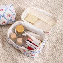 RSRSLEII Large Quilted Makeup Bag for Women and Girls, Cute Coquette Floral Cotton Cosmetic Bag, Aesthetic Travel Organized Toiletry Bags (01Pink Bows)
